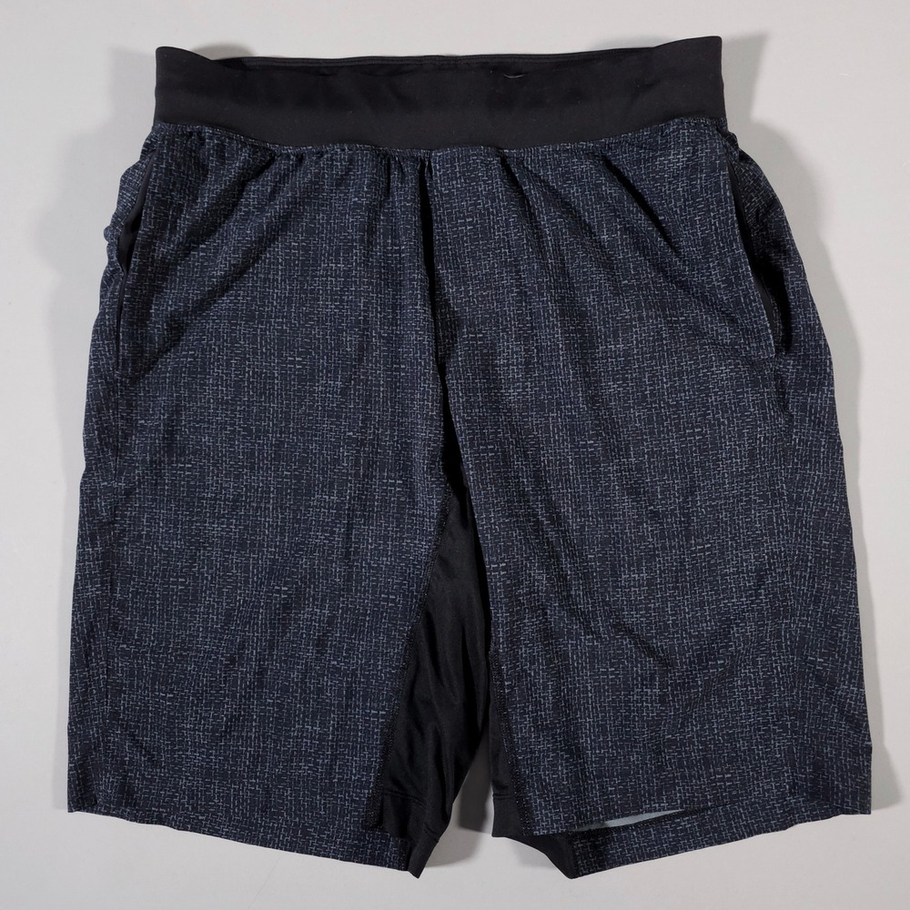 Lululemon Athletic Shorts Mens 31 Charcoal Grey Grid Pattern Pace Breaker 9"